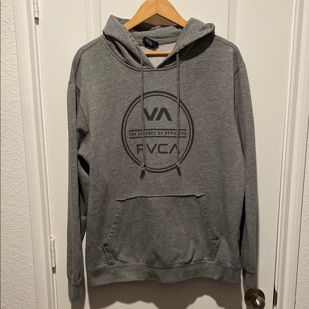 RVCA Gray Sweatshirt Classic Pullover Style